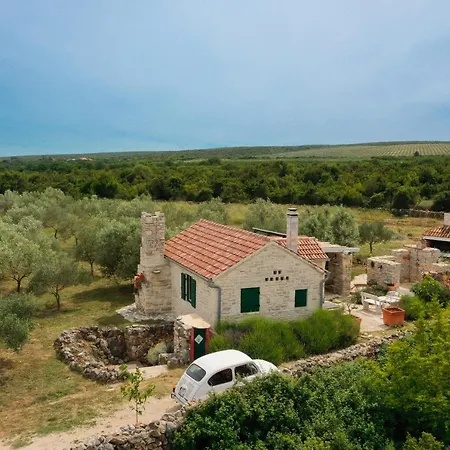 Country House Olive Garden