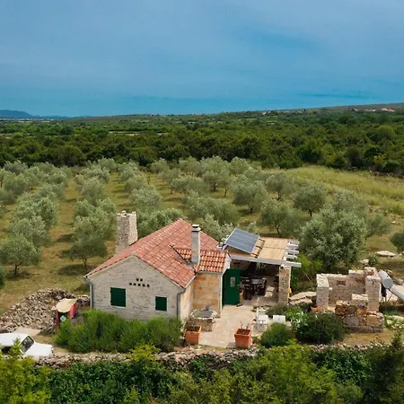 Country House Olive Garden *